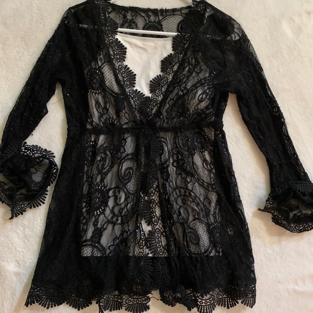 Elegant Black Lace Kimono Robe